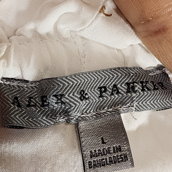 Alex and Parker Withe with Golden Shoes Tie Neck Boho Blouse size L - Picture 9 of 12